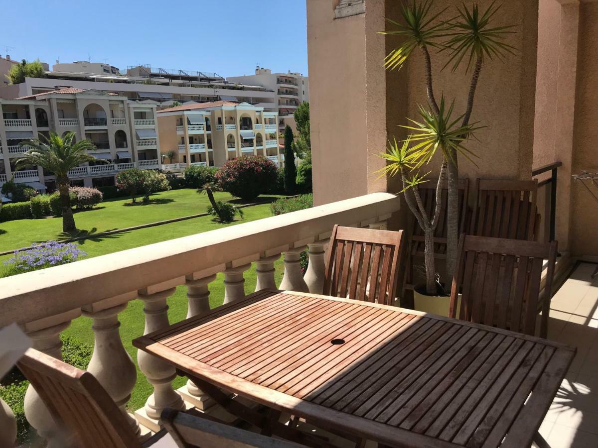 Domaine D'ahmosis, Modern 2 Bedrooms Refurbished Apartment, F3 Moderne Fraichement Rénové Appartement